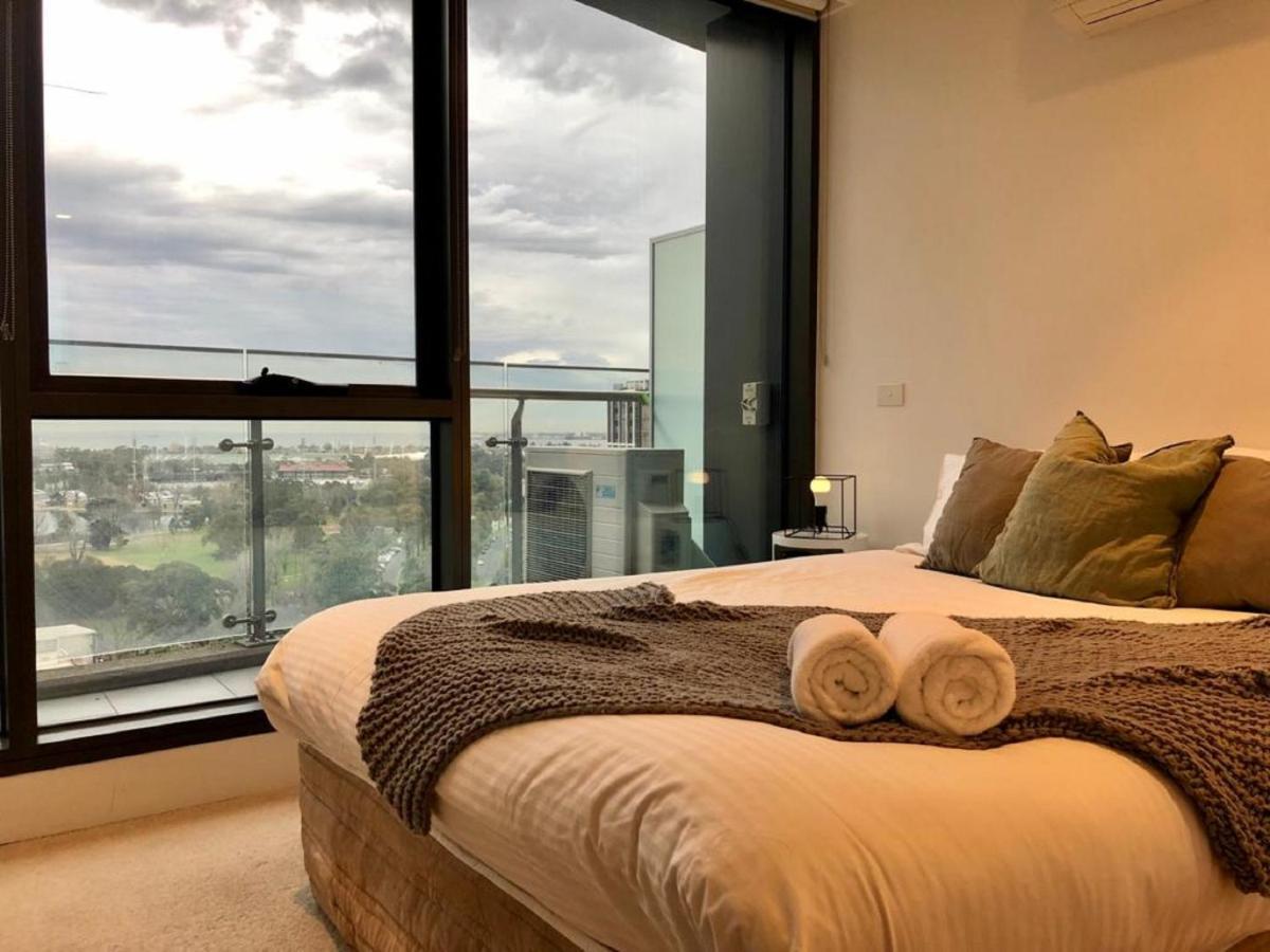 Readyset Apartments At Emerald Melbourne Exteriér fotografie