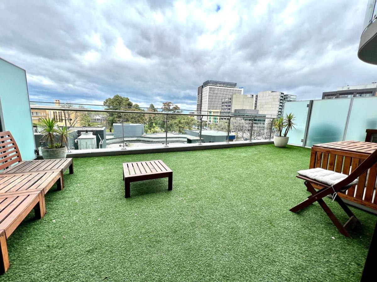 Readyset Apartments At Emerald Melbourne Exteriér fotografie